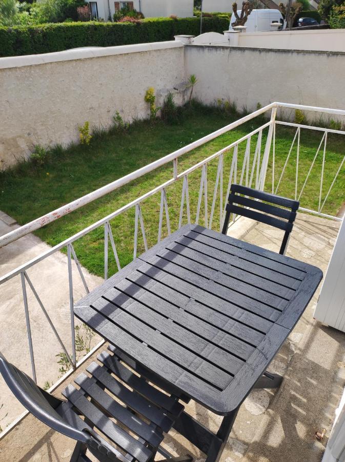 Agréable appartement familial avec Jardin Blois Exterior foto